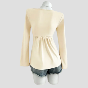 Velluna Sleek V-Neck Top