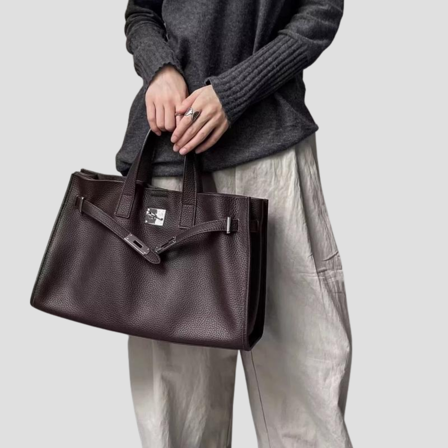 Velluna Luxe Leather Tote