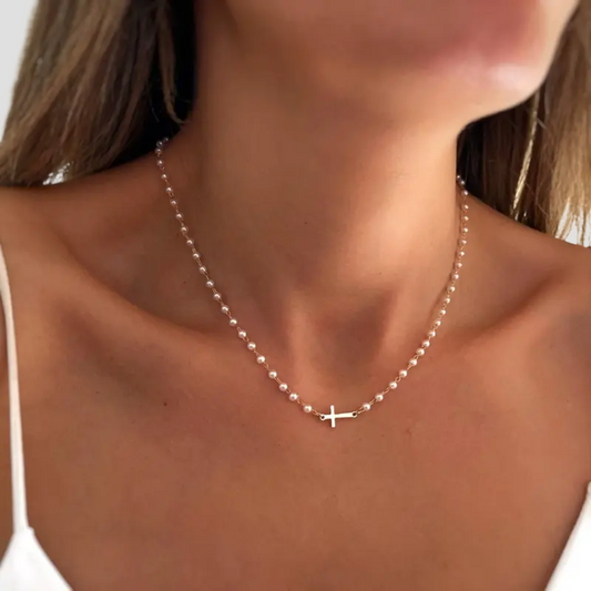 Velluna Dainty Cross Necklace